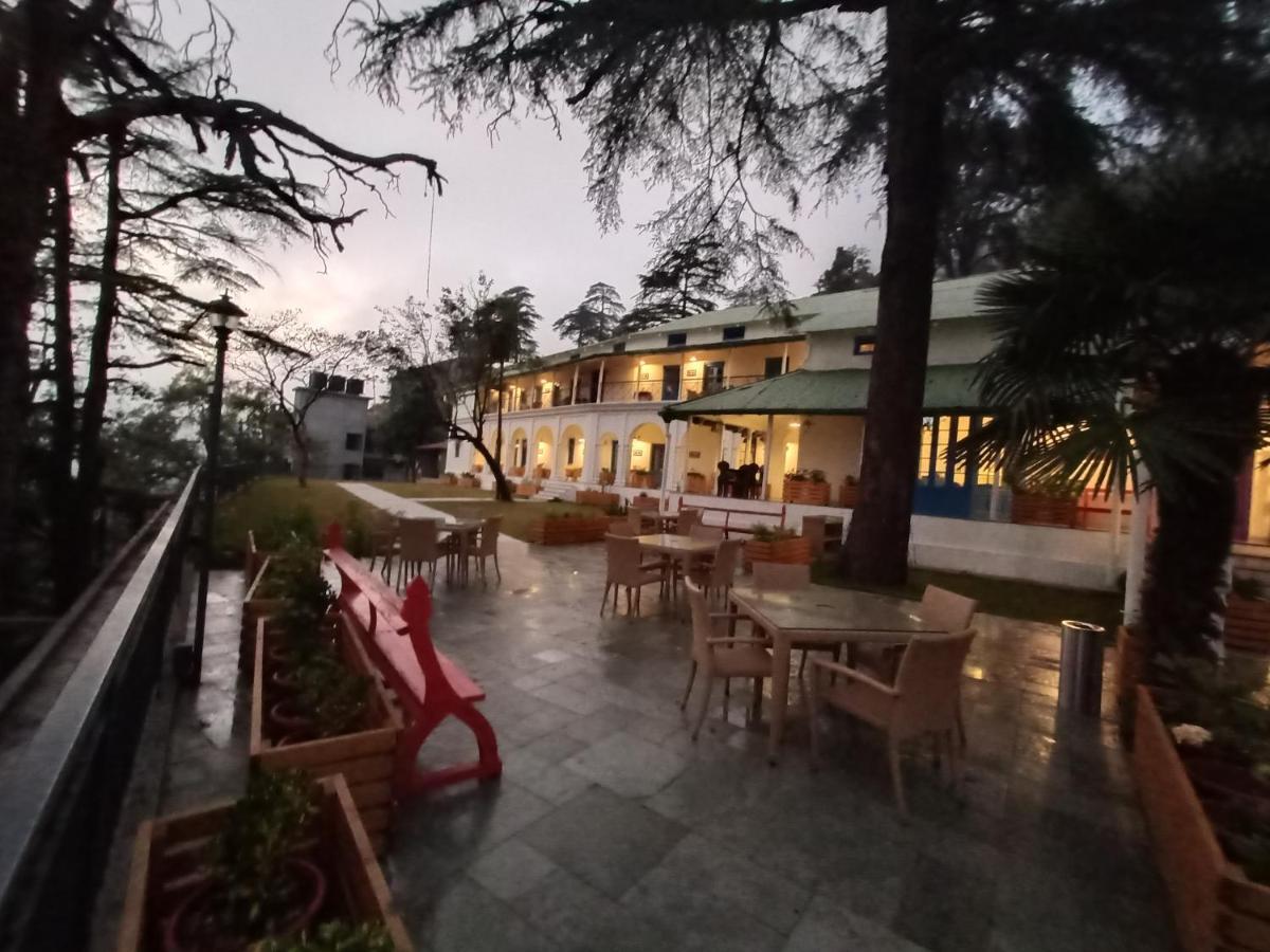Hotel Pine Retreat Mallroad Mussoorie Extérieur photo